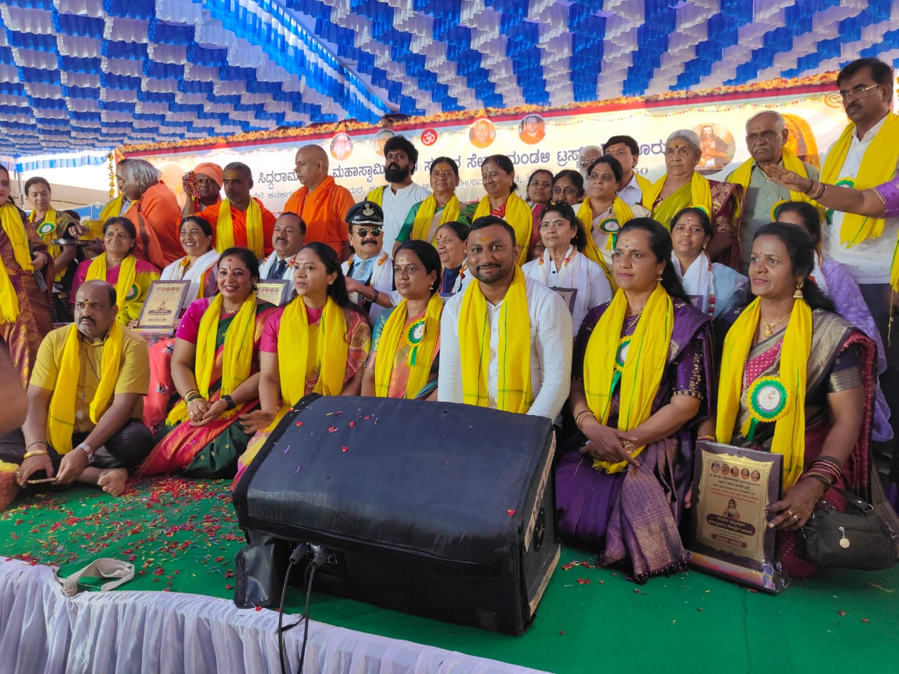 ಮಹಿಳೆಯರು ಸಂಘಟಿತರಾದರೆ ಯಶಸ್ಸು ಸಾಧ್ಯ- ಮಹಿಳಾ ಆಯೋಗದ ಅಧ್ಯಕ್ಷೆ ಡಾ.ನಾಗಲಕ್ಷ್ಮಿ ಚೌಧರಿ ಸಲಹೆ!