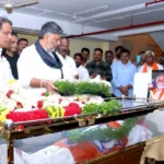 ಬಿಸಿ ನಾಗೇಶ್ ಪಾರ್ಥಿವ ಶರೀರಕ್ಕೆ ಅಂತಿಮ ಸಲ್ಲಿಸಿದ ಸಿಎಂ ಡಿಕೆ ಶಿವಕುಮಾರ್