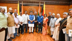SIRನಲ್ಲಿ  ಬೆಂಗಳೂರಿನ ಅರ್ಧದಷ್ಟು ಮತದಾರರು ಡಿಲೀಟ್ ಸಾಧ್ಯತೆ: ಸಿಎಂ ಡಿಕೆಶಿಯನ್ನು ಭೇಟಿಯಾದ ಪ್ರಕಾಶ್‌ ರಾಜ್‌ ನೇತೃತ್ವದ ನಿಯೋಗ!